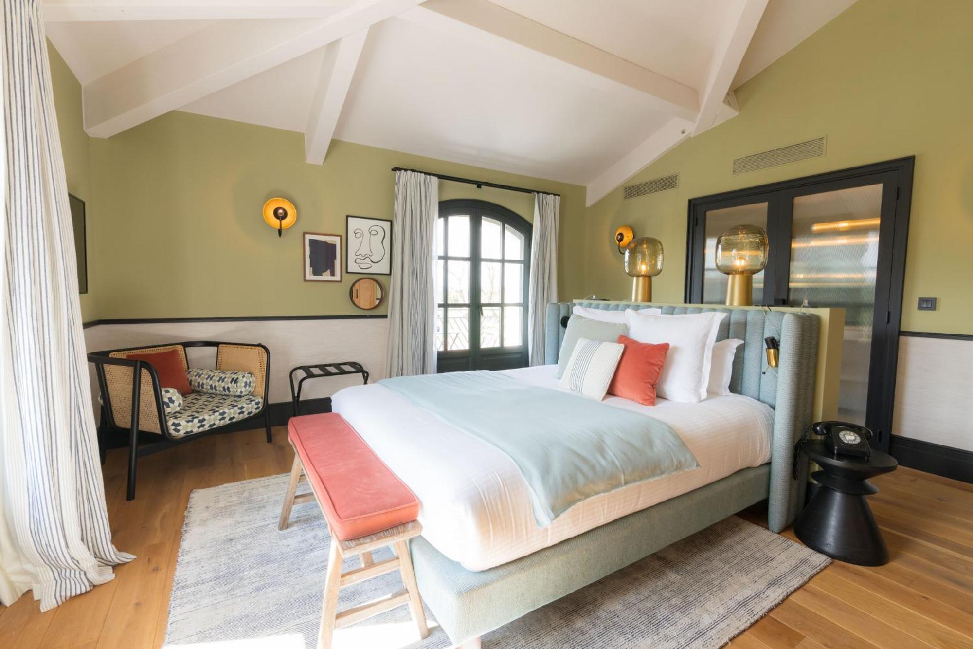 Ultimate Provence &